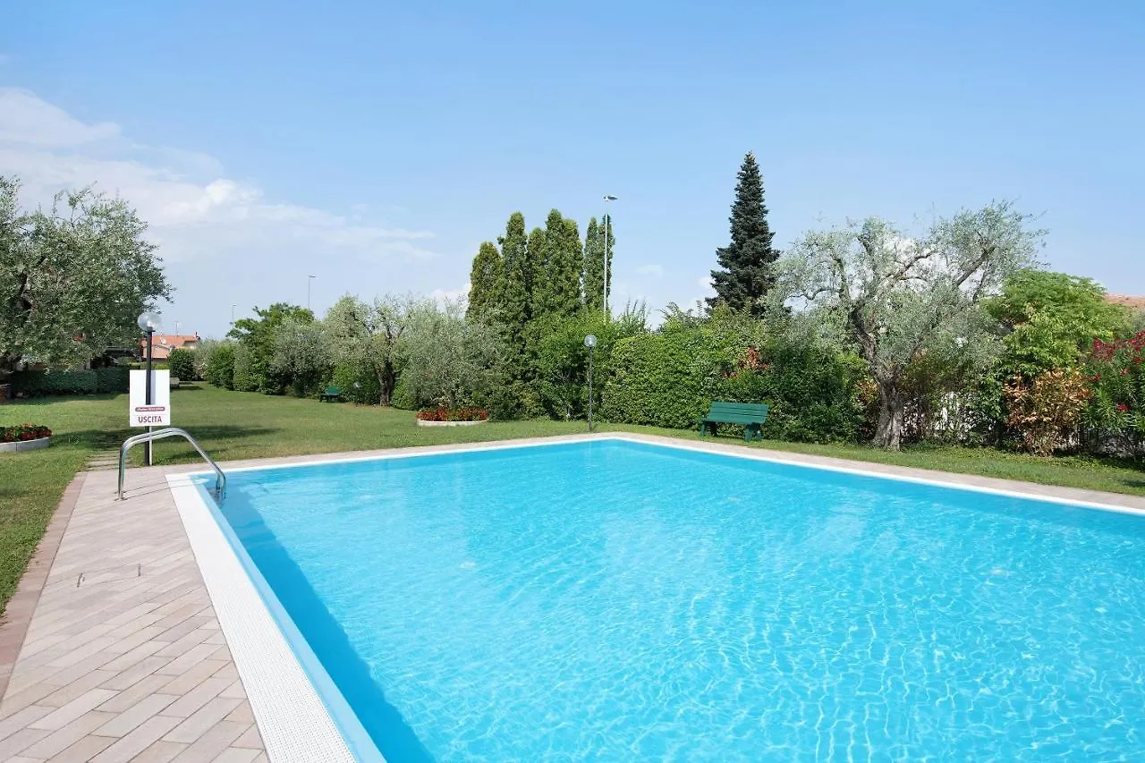 Appartamento Zoe San Felice del Benaco 0*,  Italy